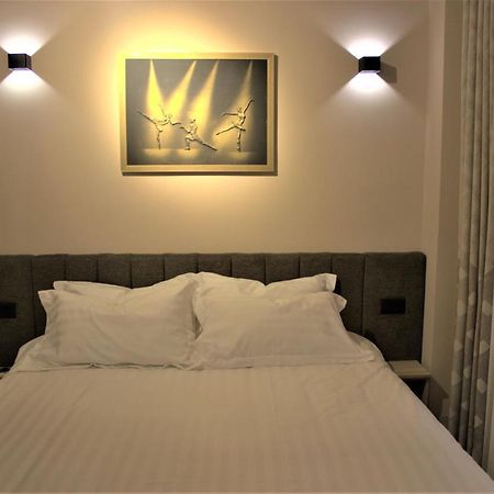 Bliri Executive Suite Тирана Экстерьер фото